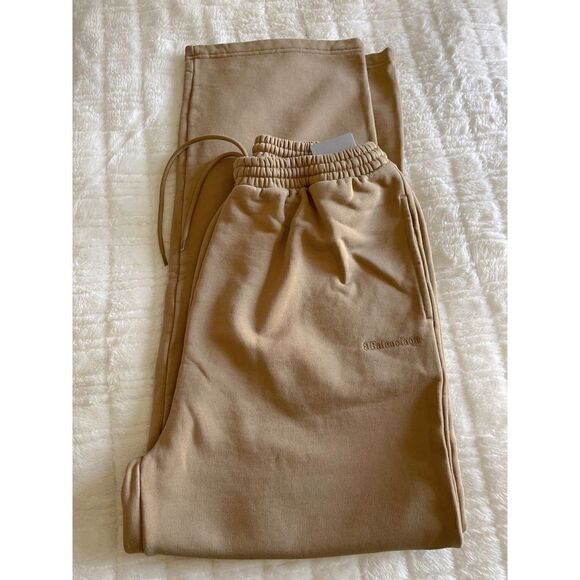 Balenciaga Oversized Organic Cotton Jogging Pants - Picture 5 of 7